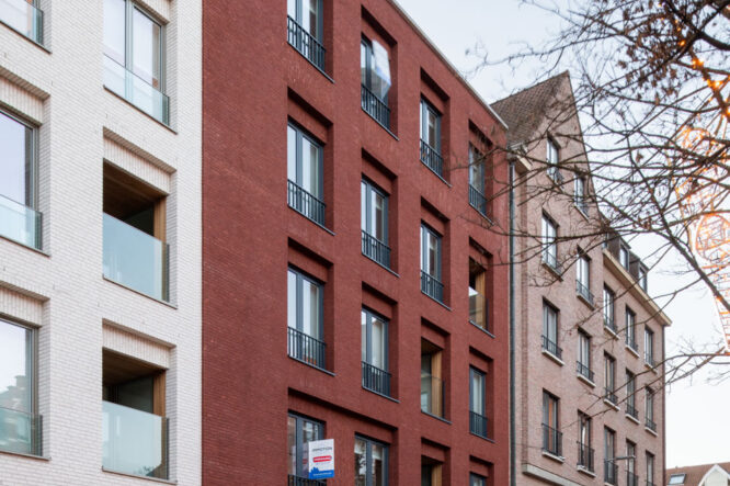 M G Puurs 35 Green Avenue
