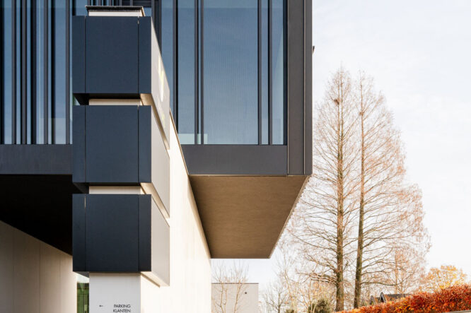 G Van As 15